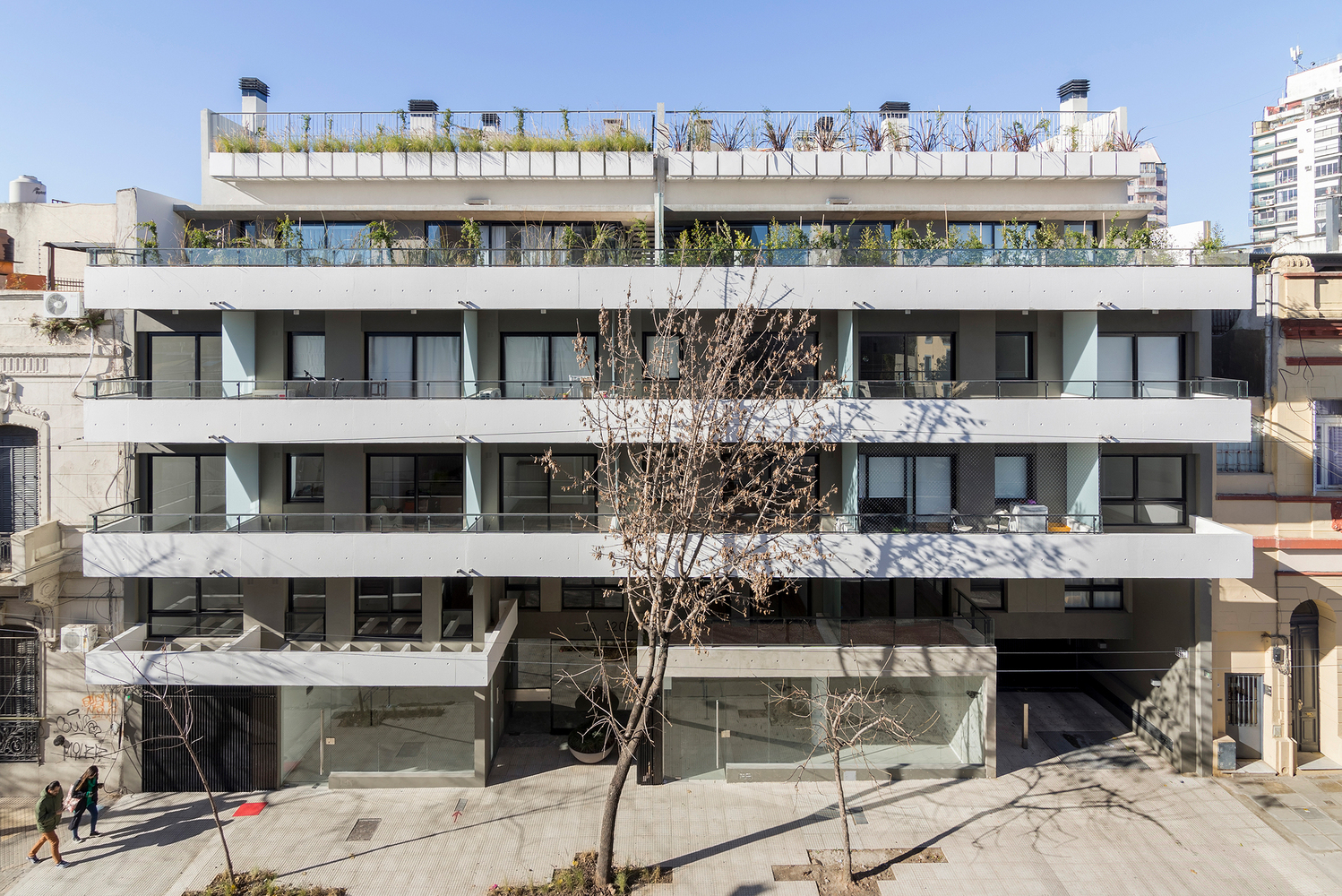 阿根廷 JA1205 住宅楼 · 双体建筑与社区的和谐共生-22