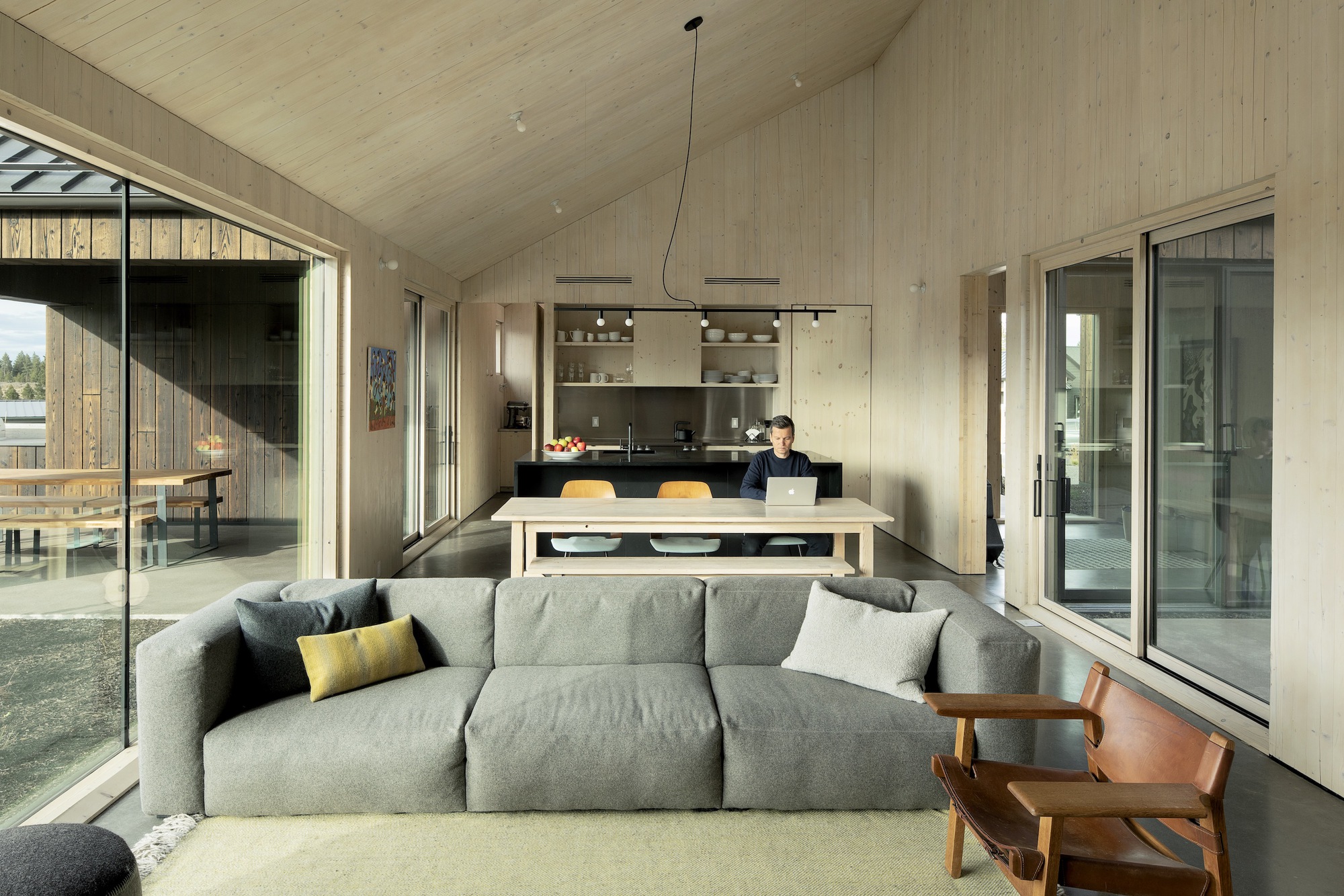 八角井屋丨美国本德丨MorkUlnes Architects-17