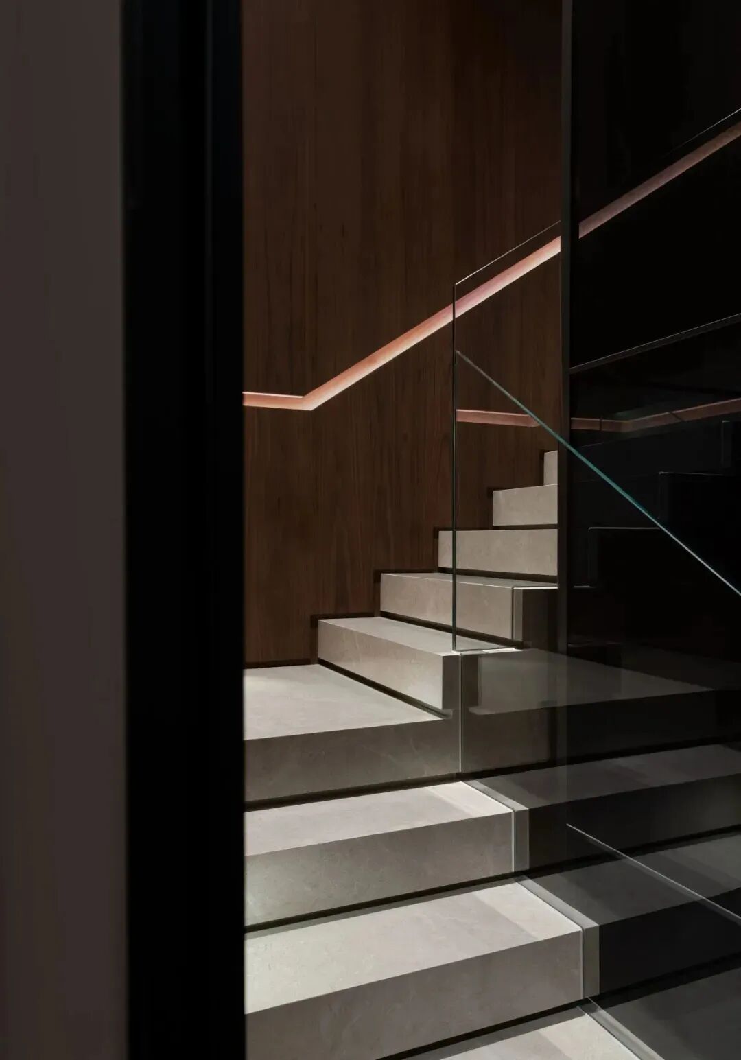 宁波420㎡豪宅，95后小夫妻的简奢品位！-33