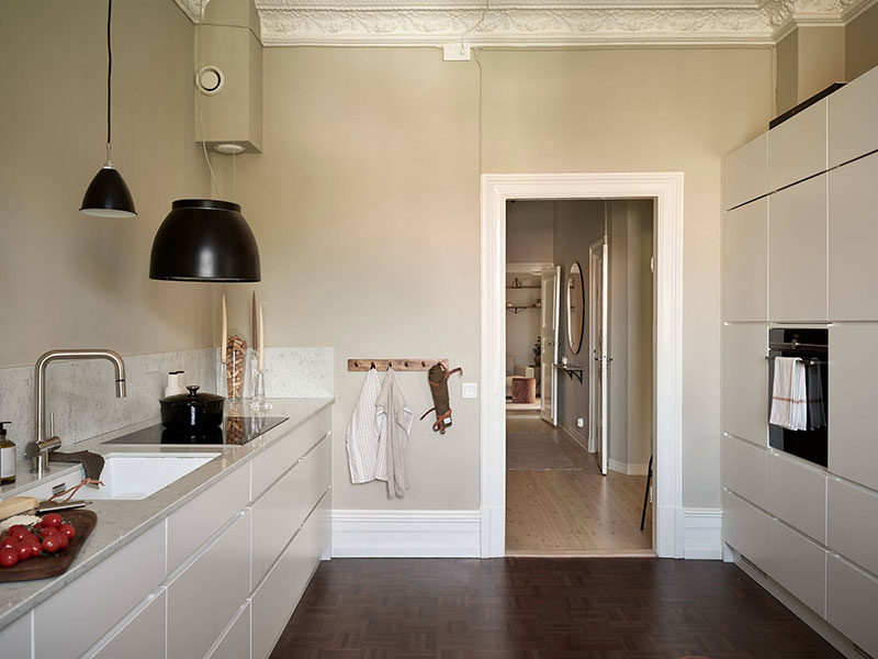 瑞典 19 世纪公寓的时尚典雅设计-9