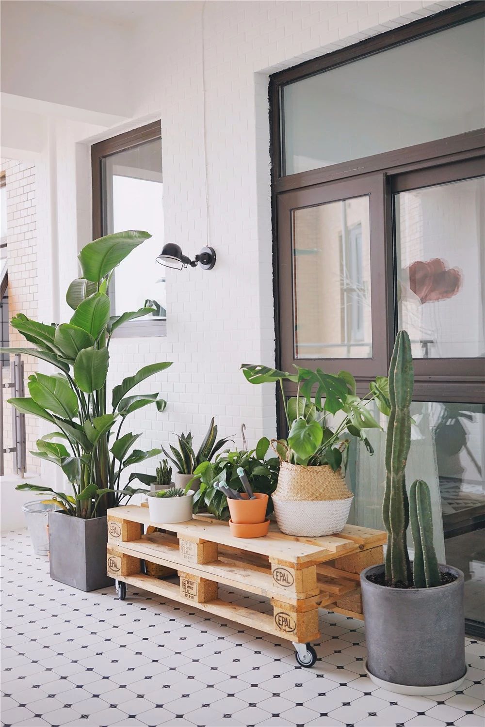 12W 打造现代北欧风家居,摄影师的第二个家-23