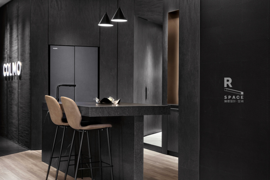 COLMO 全球首家 AI 智感体验馆空间设计丨中国广州丨瑞德设计·空间-32