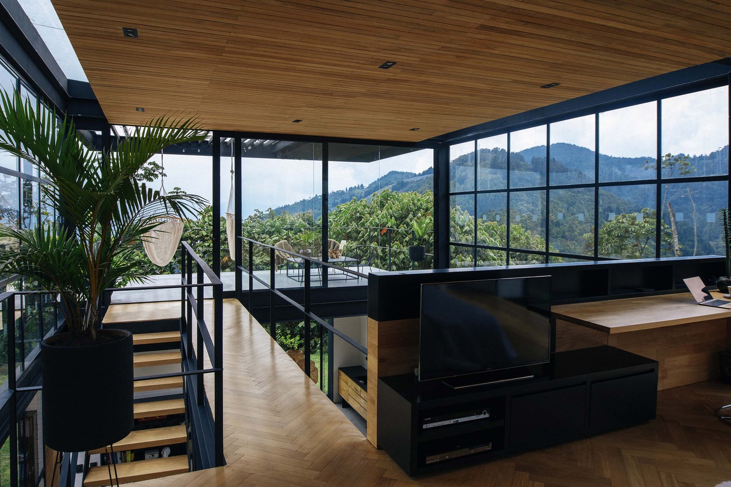 哥伦比亚透明玻璃屋-23