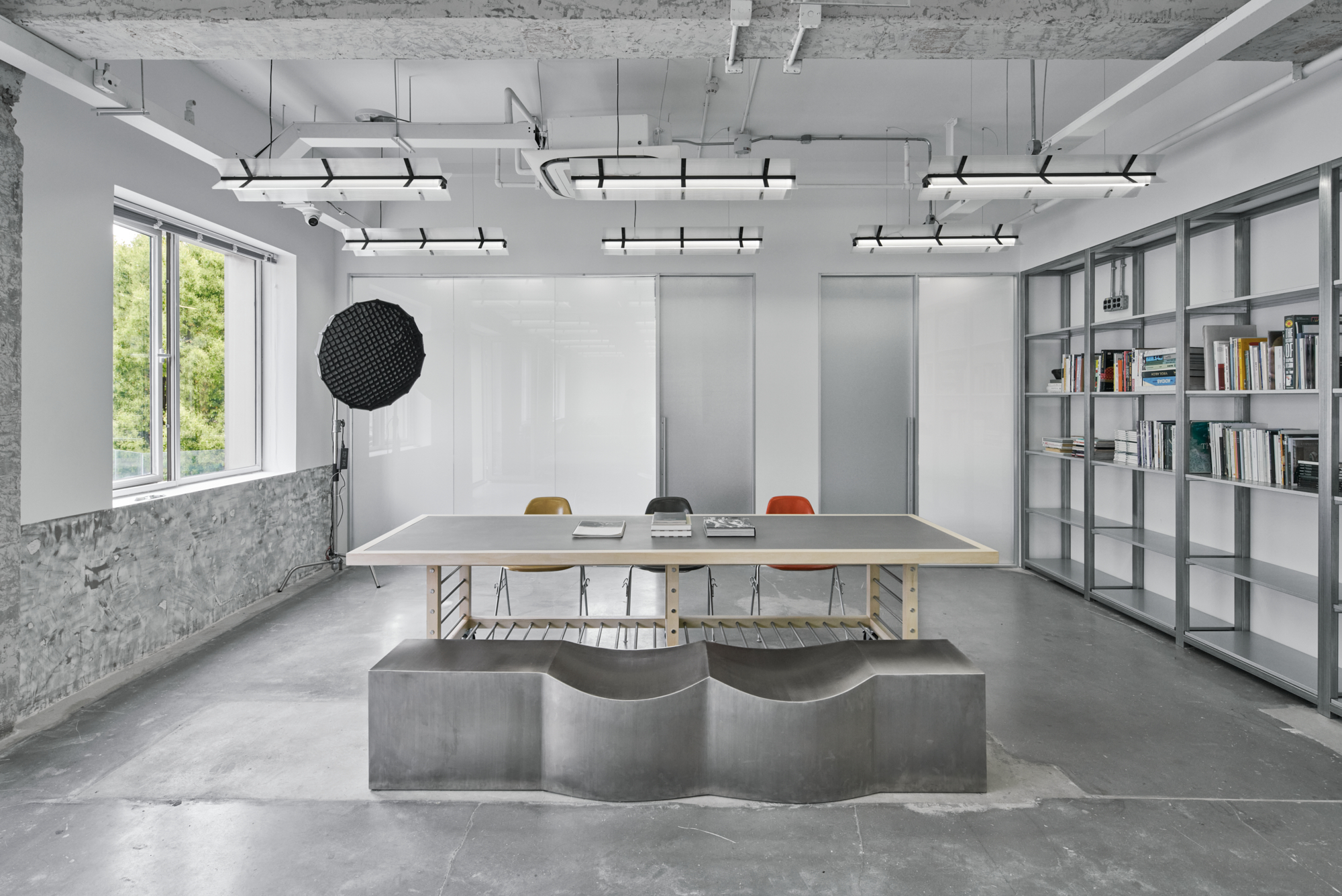 数字媒体集团办公室丨中国上海丨Pronounced Design-22