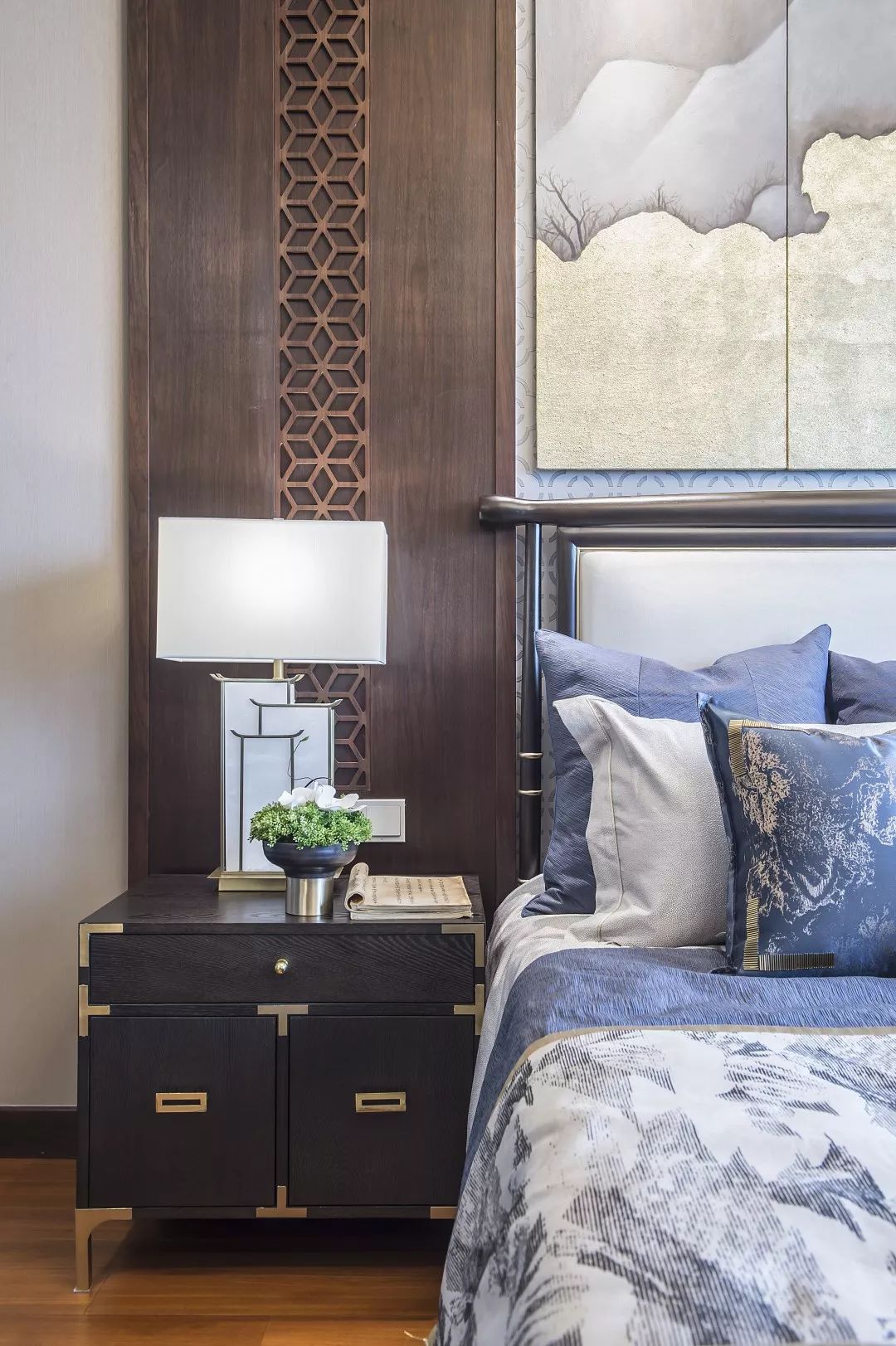 德清蓝城观云小镇 Y 户型样板房 | 新旧融合的中式美学空间-28