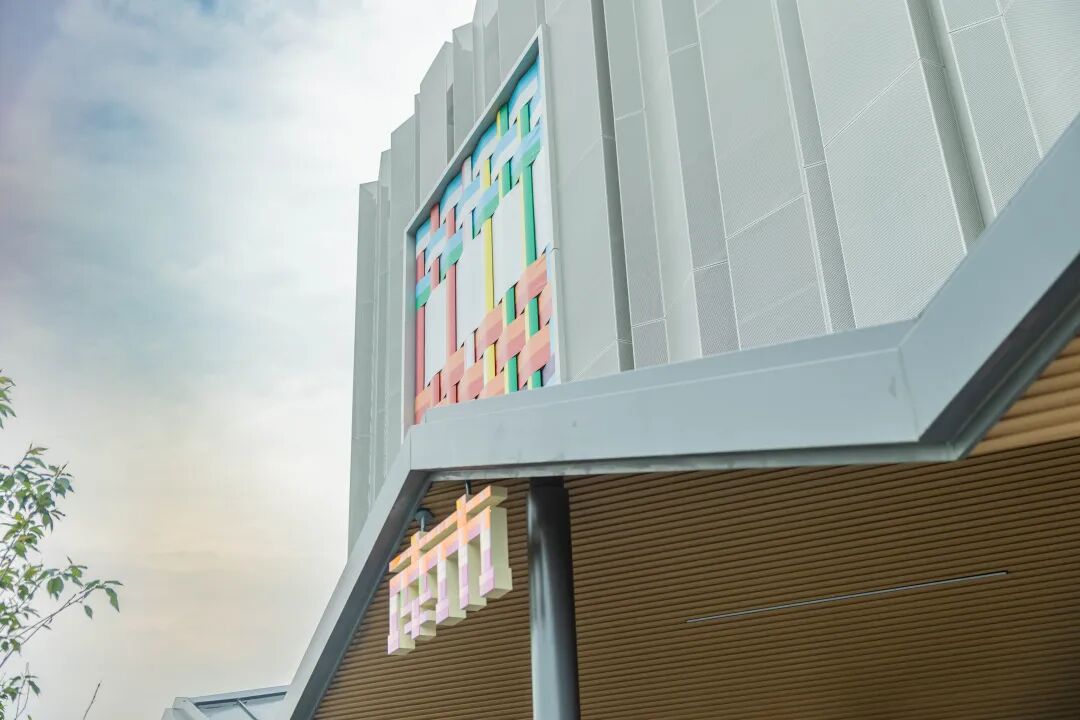 农贸市场设计案例｜菜场变身艺术生活场，“转塘南街菜市”如何重构市井空间？-52