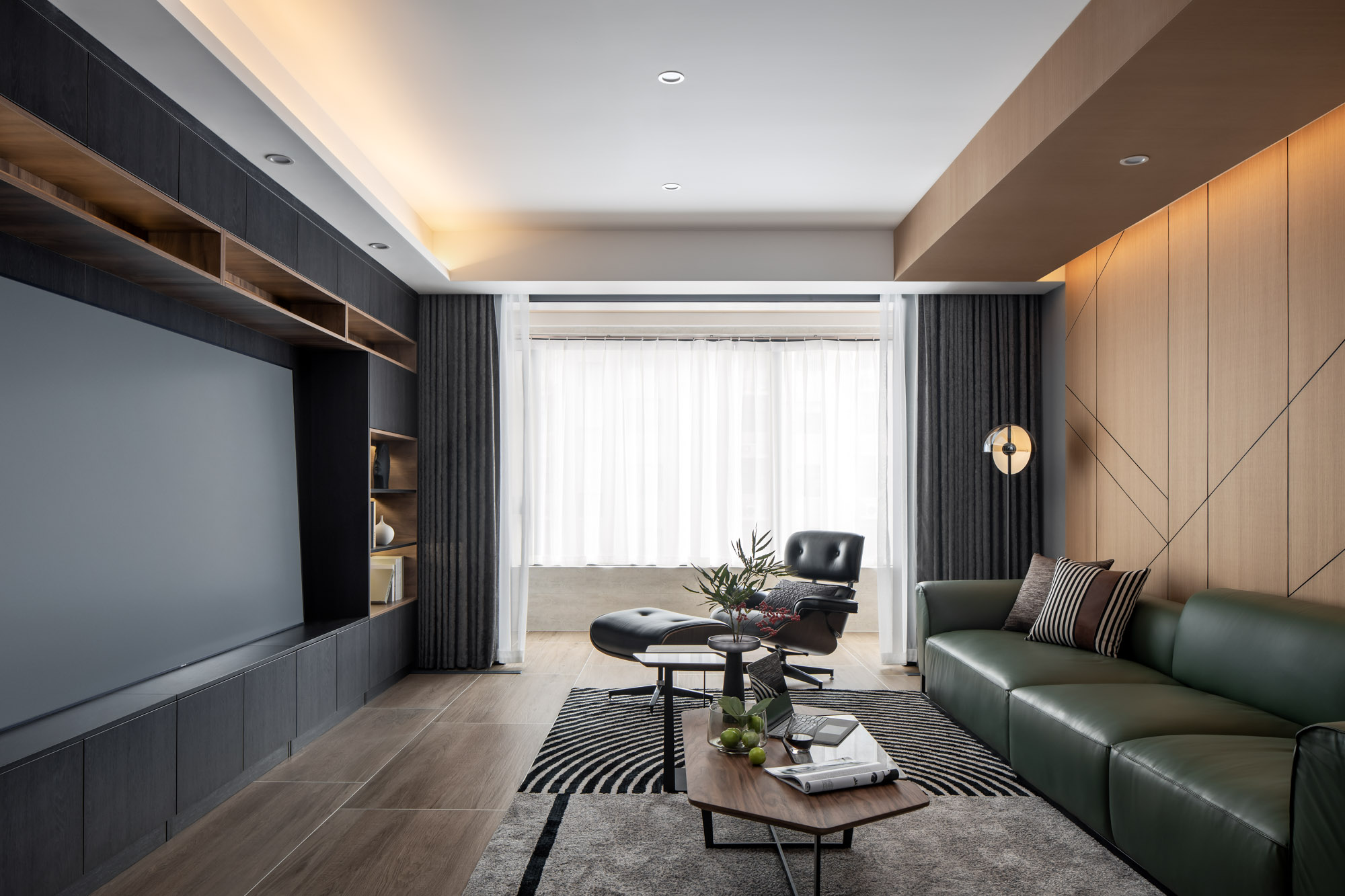 职场女性独享的 160 平米实用美学空间-11