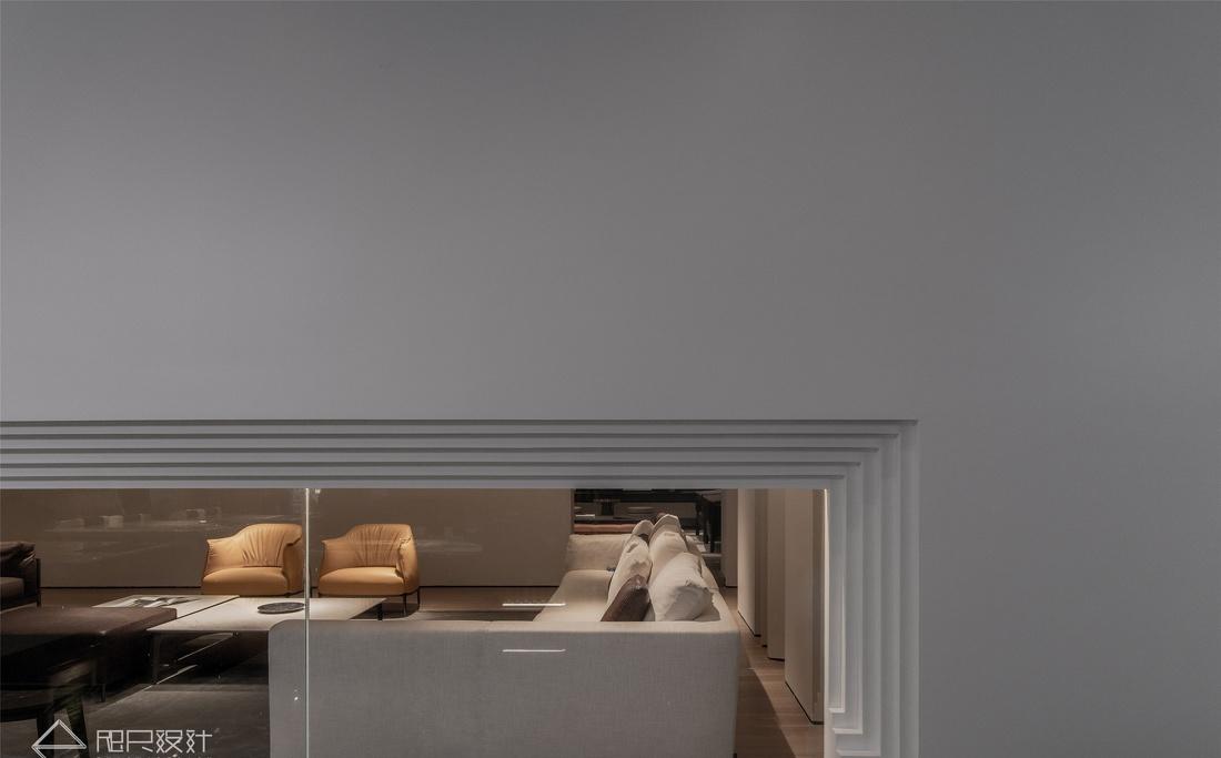 半墙设计、镜像交错,打造个性家居空间-31