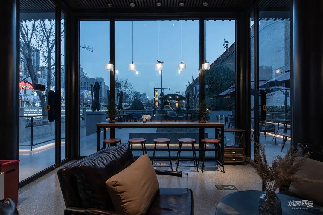 朝阳 coffee丨中国西安丨郭莘空间设计(西安)有限公司-57