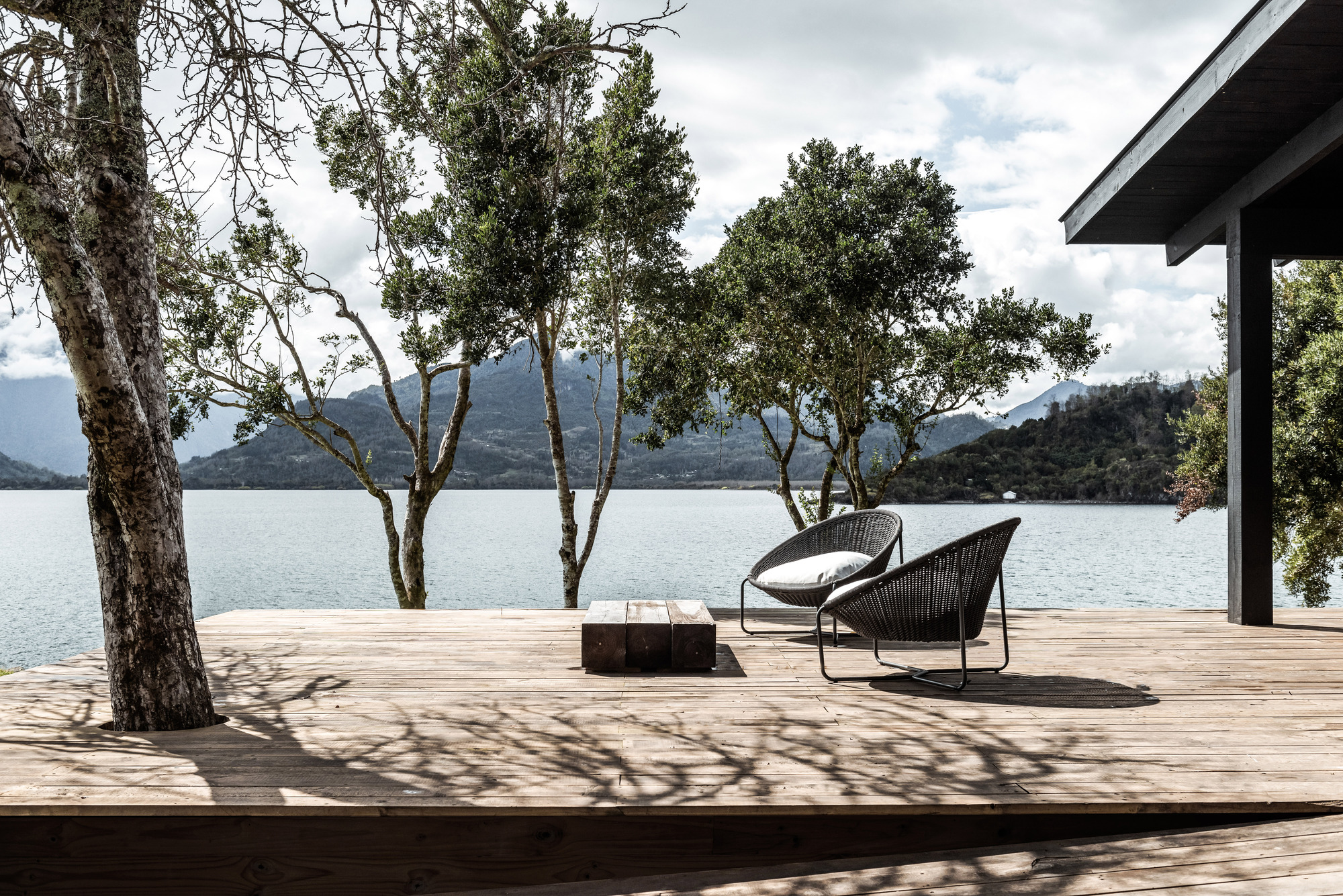 湖景房丨智利丨blaq arquitectos-29