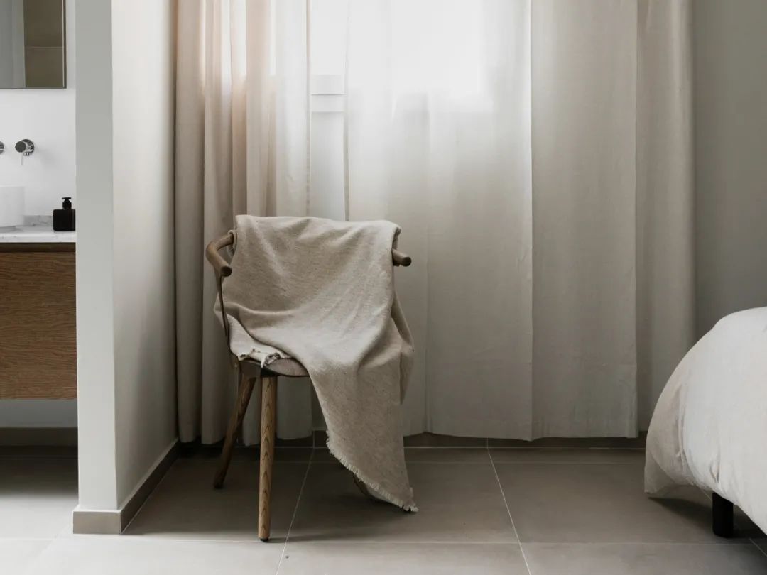 巴塞罗那 1917 年现代主义建筑顶层公寓改造-24