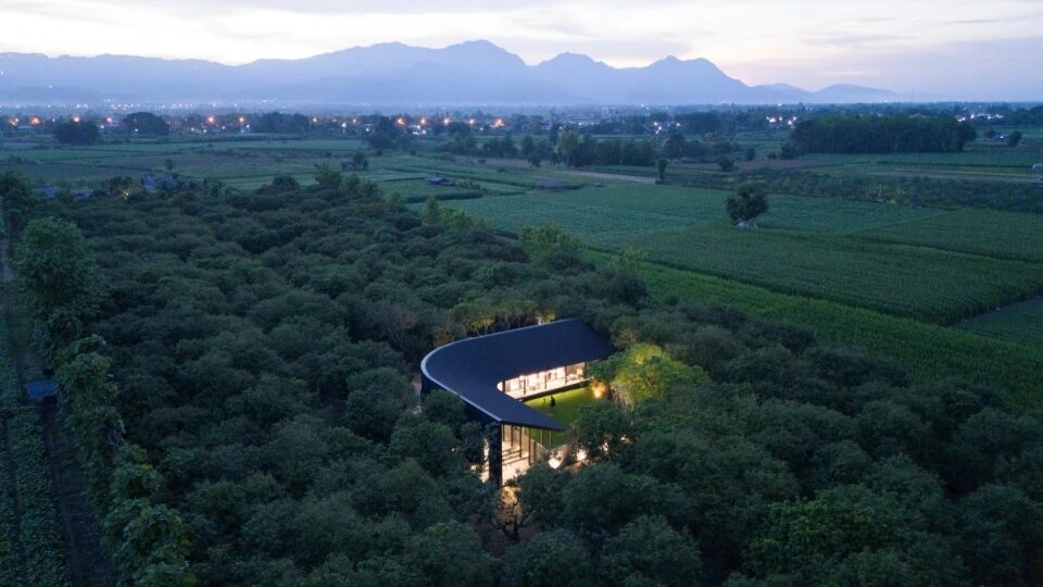 新作｜小花园中的MADA咖啡馆丨Thailand丨BodinChapa Architects-57