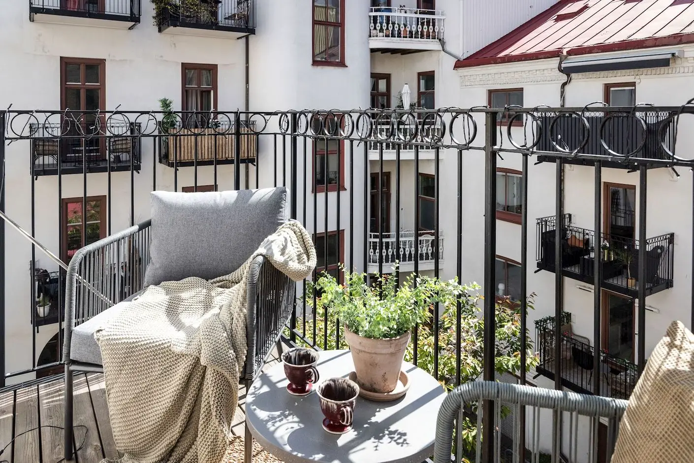 17m²小空间奇迹 | 瑞典设计师的多功能创意工作室-17