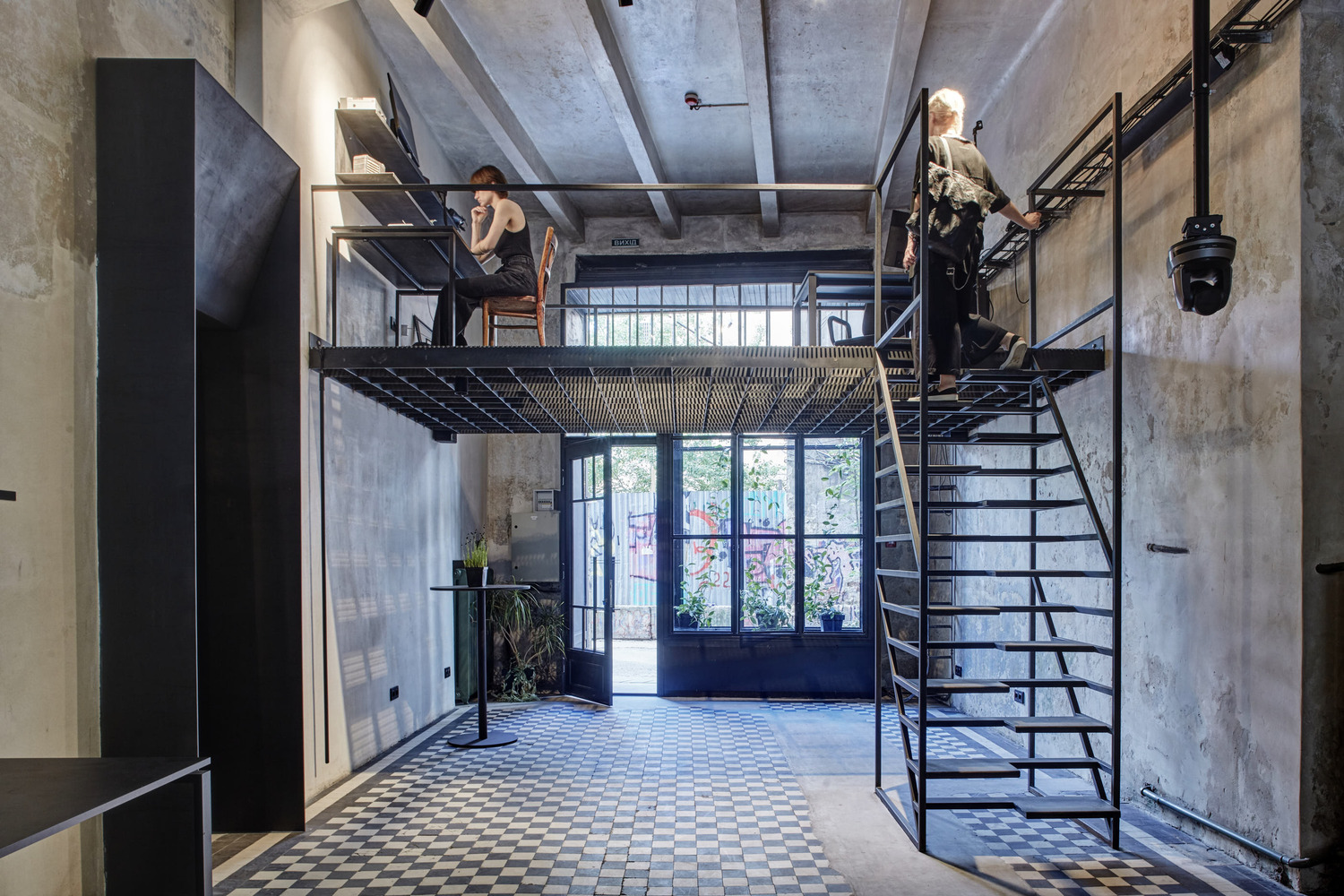 无线电车库丨乌克兰利沃夫-30