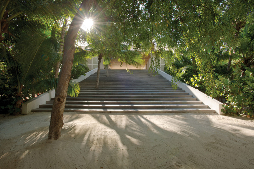 Oppenheim Architecture founder builds Bahamas holiday home atop a sandy dune-4