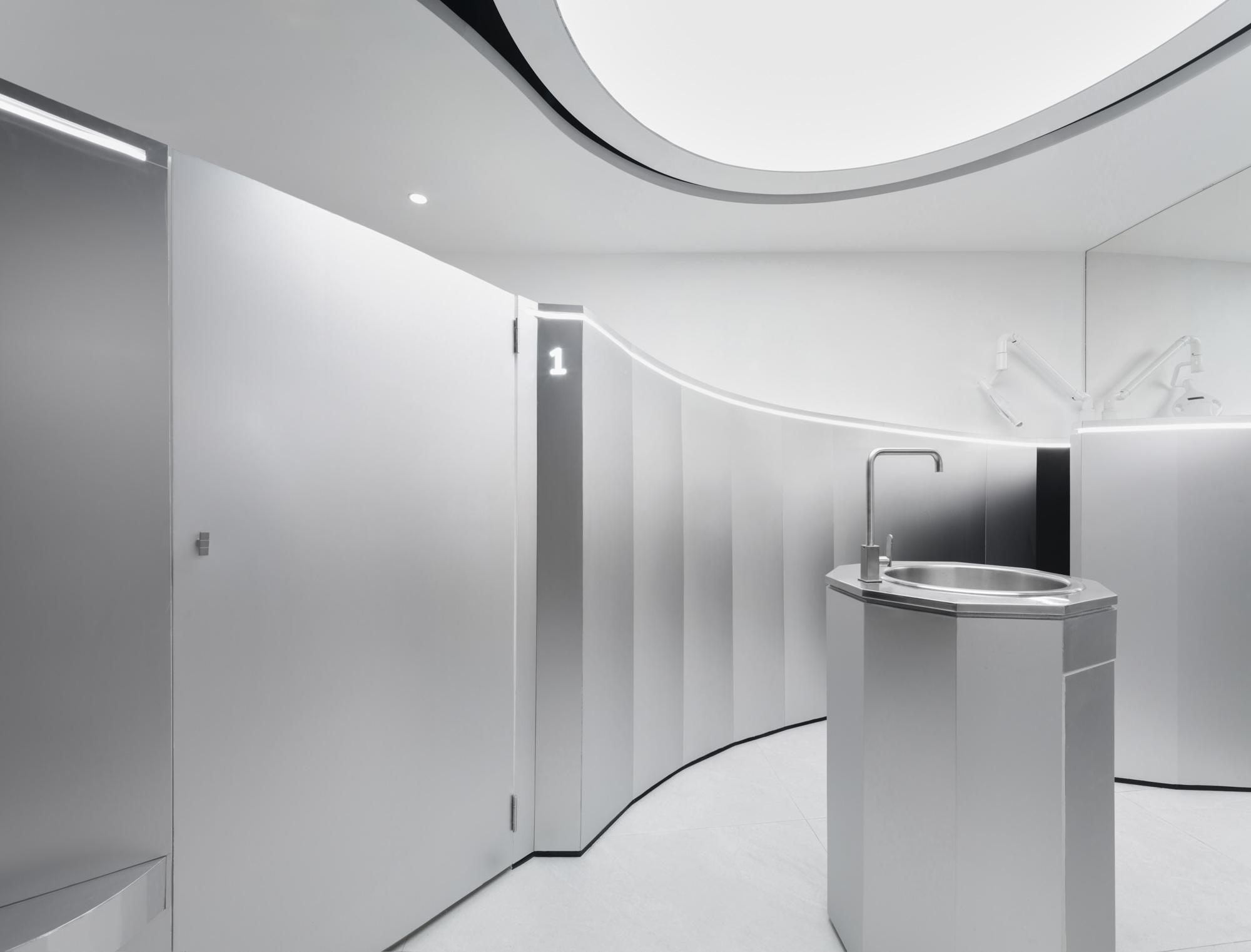 Resmile Dental Wellness-12