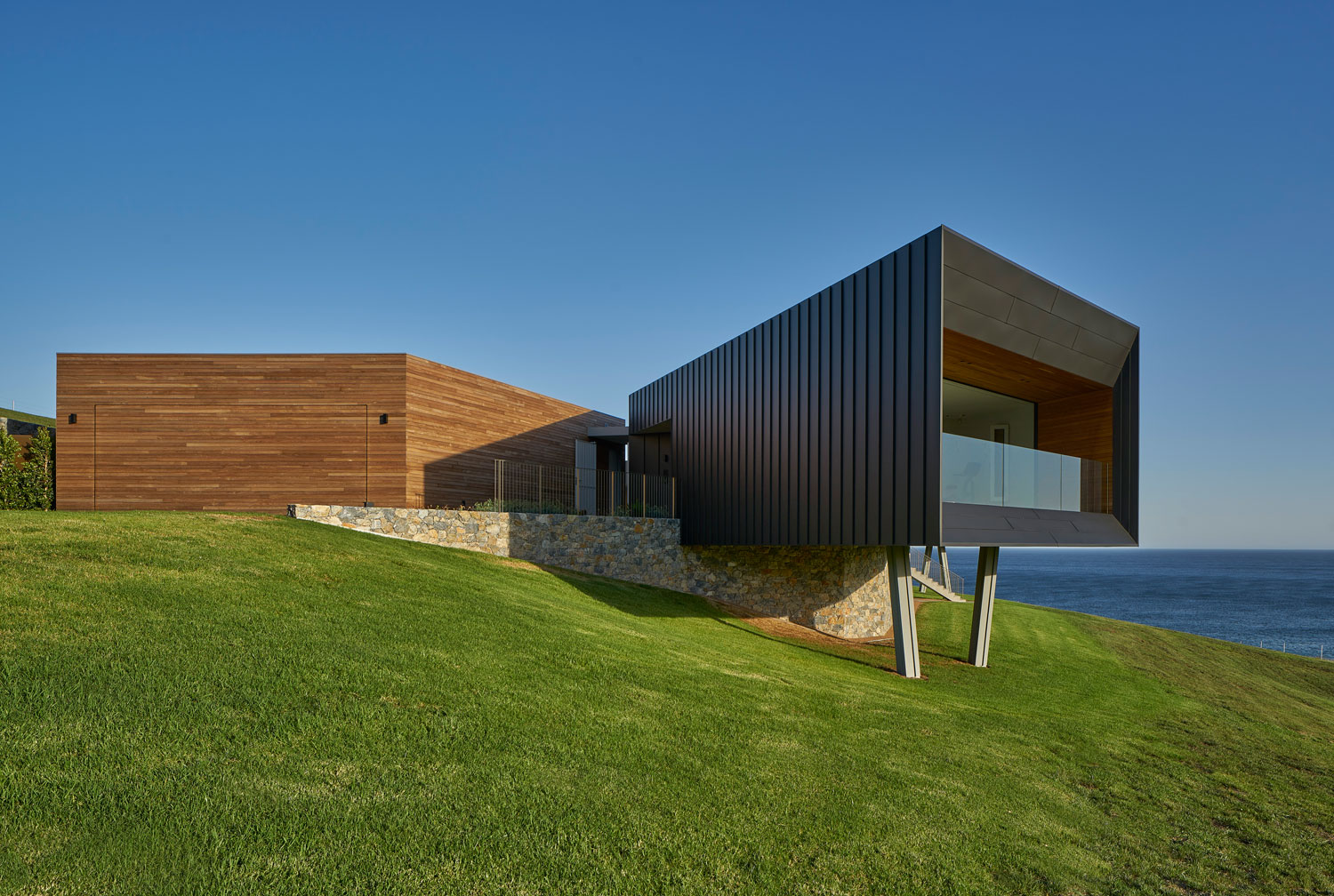 Werri Beach House in NSW by Atelier Andy Carson-38