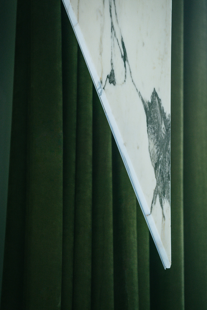 马德里中心地带的“超级大理石”餐厅-32