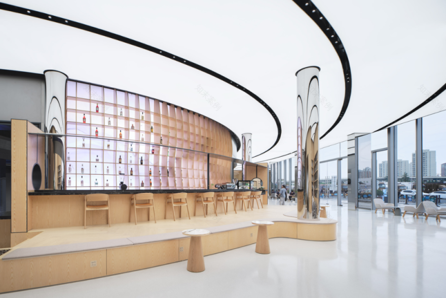 极氪中心·苏州阳澄湖服务区丨中国苏州丨HATCH 汉齐建筑-21