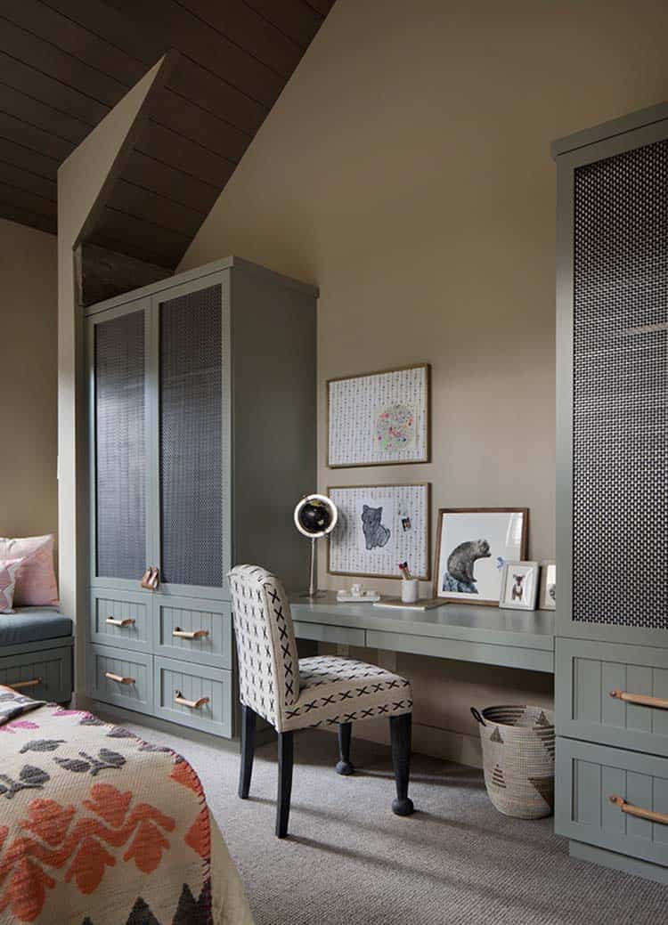 Dreamy mountain retreat with serene indoor-outdoor connection in Tahoe-26