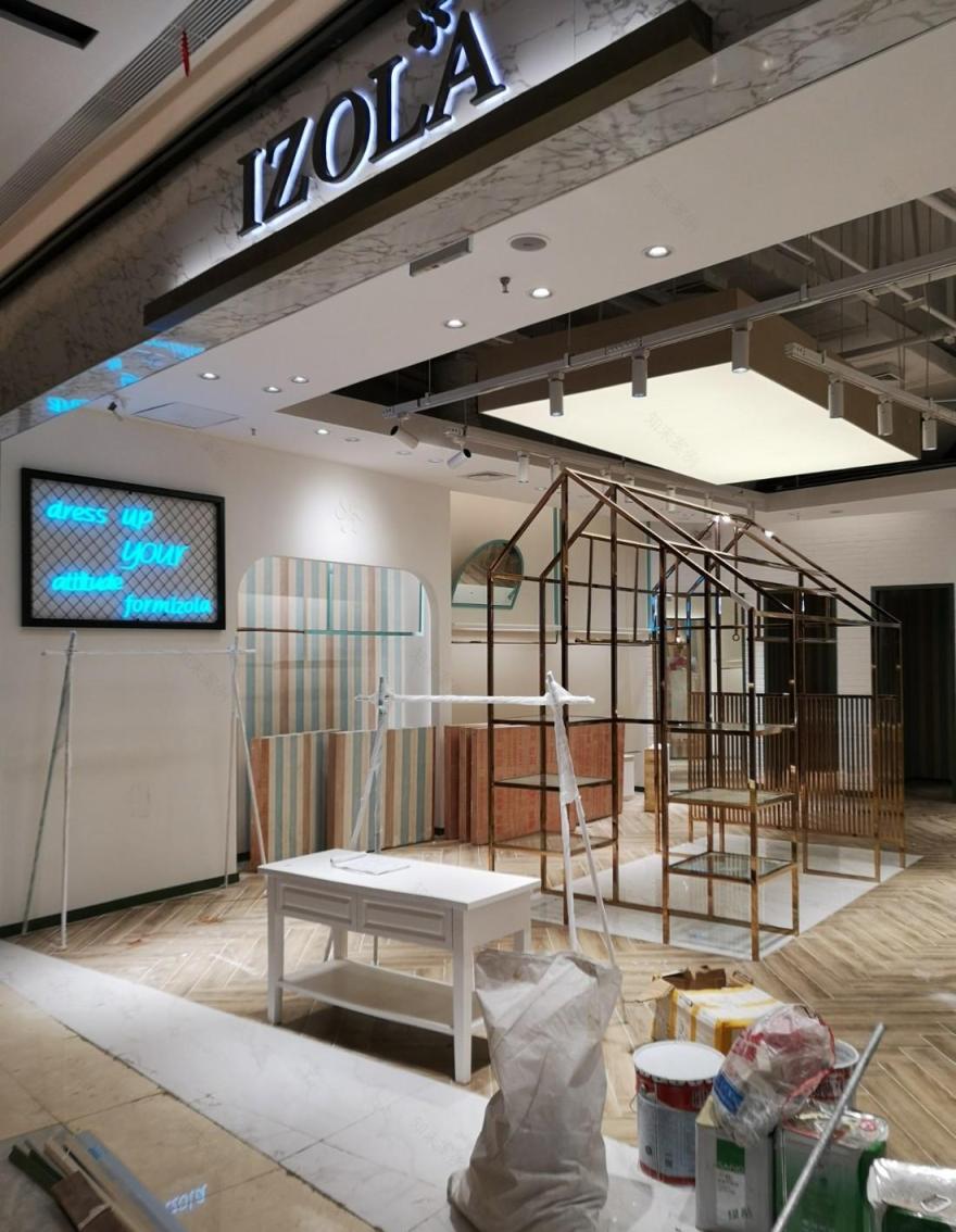 IZOLA镇江太古城协信广场·女装-9