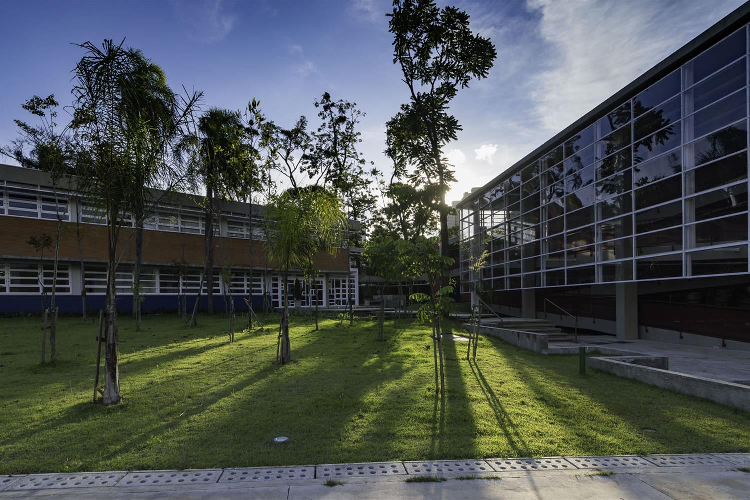 圣玛丽亚中学 | 曲线之美，教育之光-5