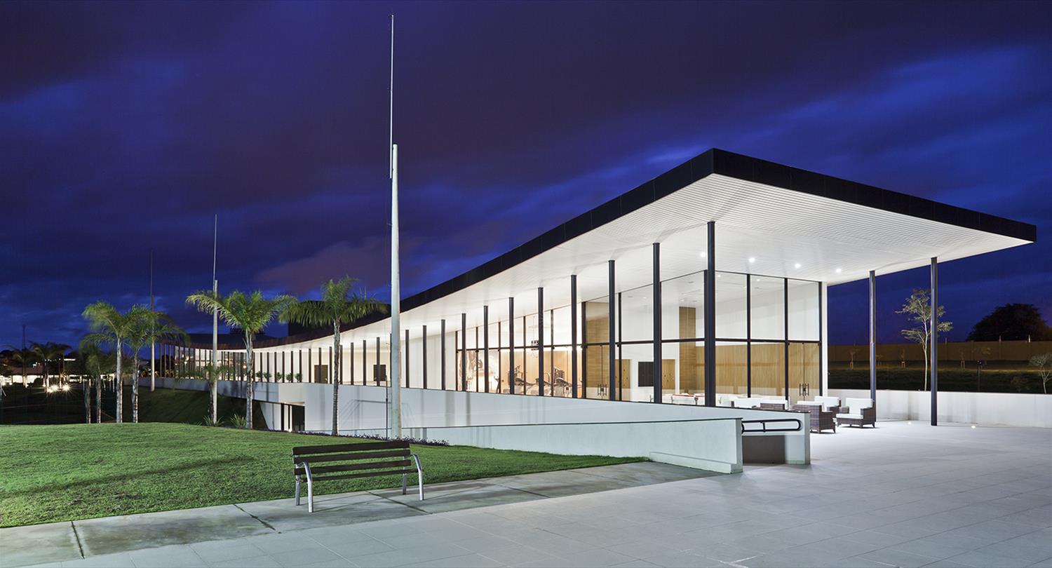 巴西 ALP Bauru 住宅区 | 极简主义与环保材料的完美结合-7