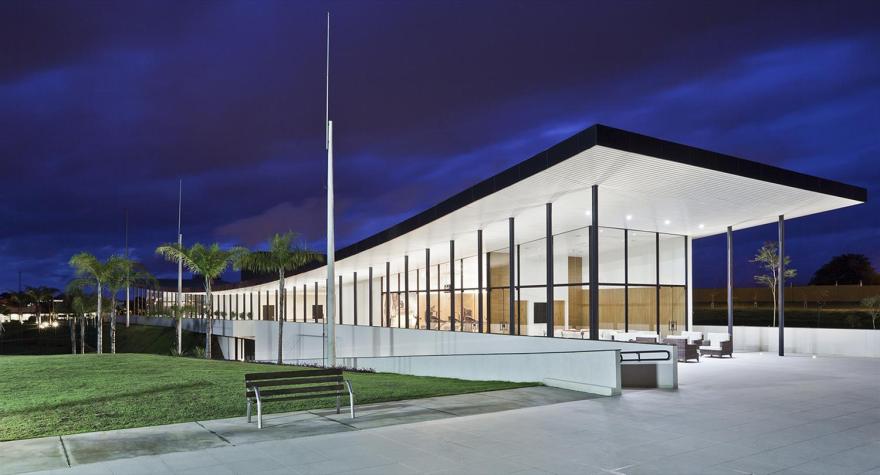 巴西 ALP Bauru 住宅区 | 极简主义与环保材料的完美结合-7