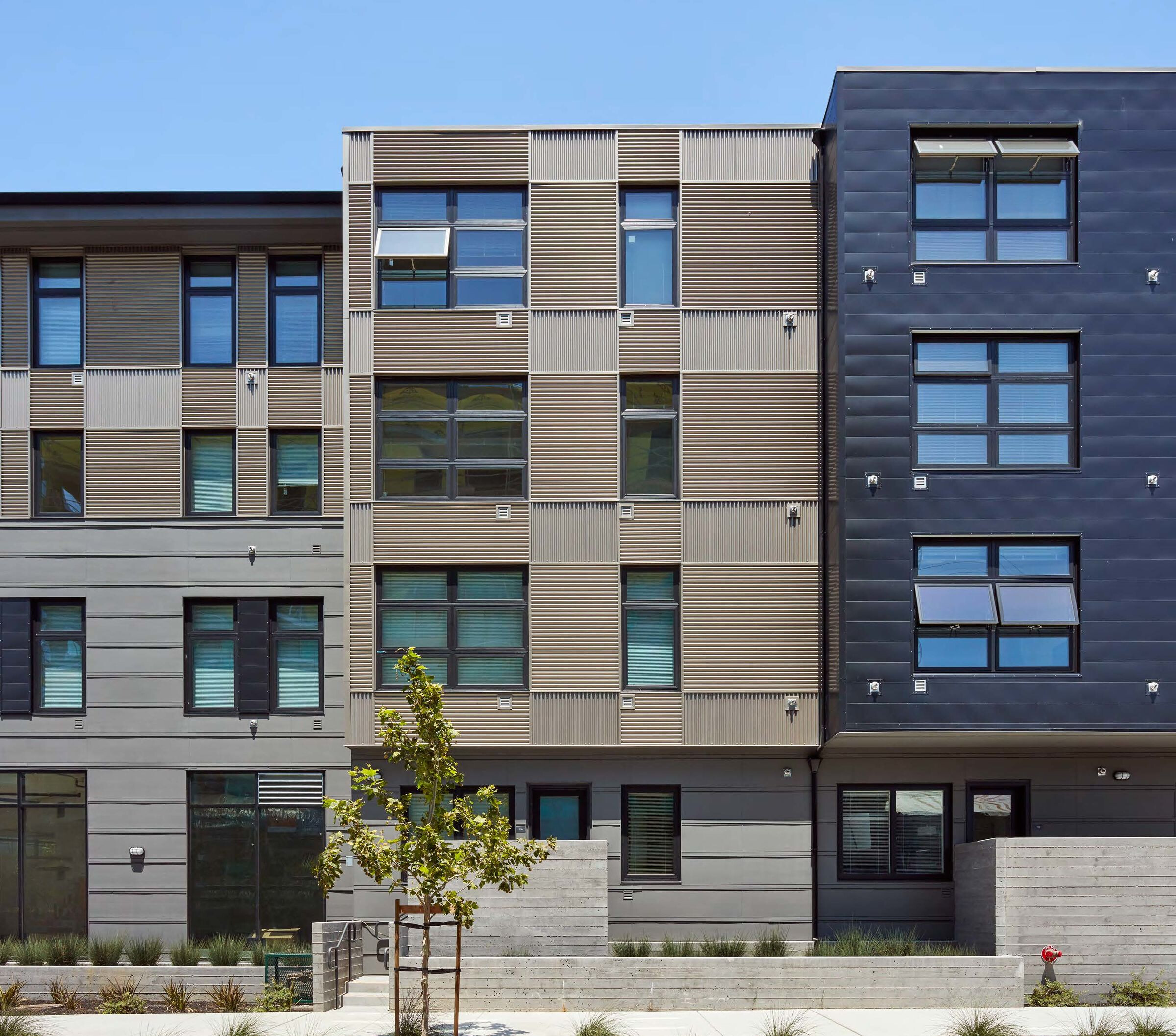 加州 Emeryville 新型混合住宅，工业风与居住功能的完美结合-17