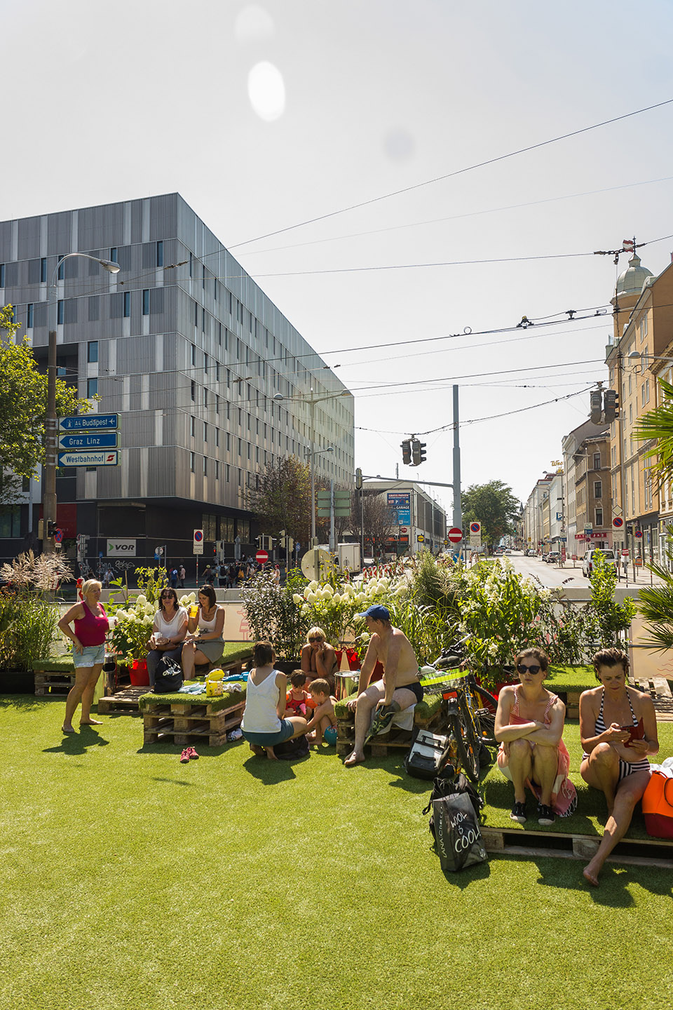 火车站前的新鲜地带,维也纳 / art: phalanx + heri&salli-10