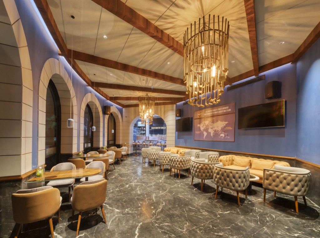 皇家加尔各答高尔夫俱乐部及相关遗产建筑改造等项目丨印度加尔各答丨未明确提及设计公司,主要设计师为Pooja Bihani-6