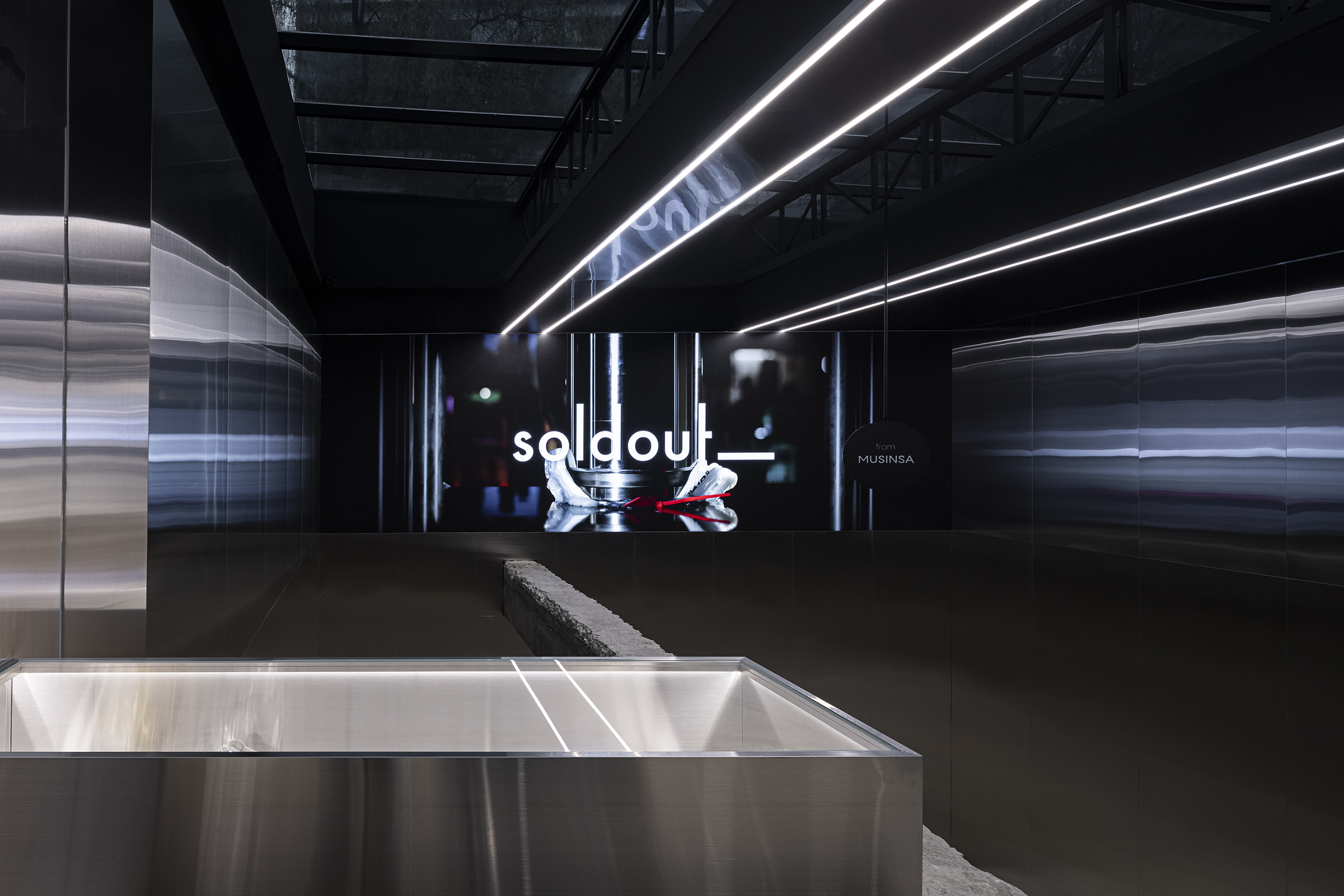 韩国 | SOLDOUT MUSINSA | 鞋店 | 2021 | WGNB-14