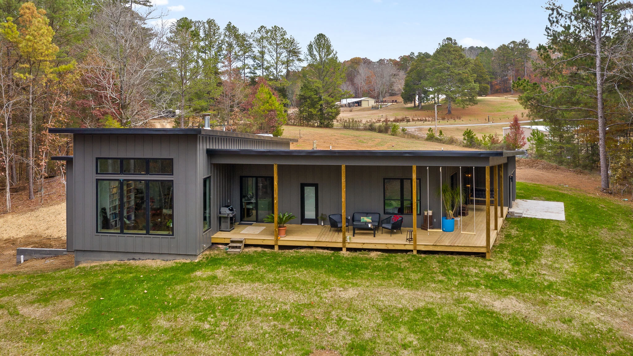 美国田纳西州查塔努加的现代宜居别墅-7