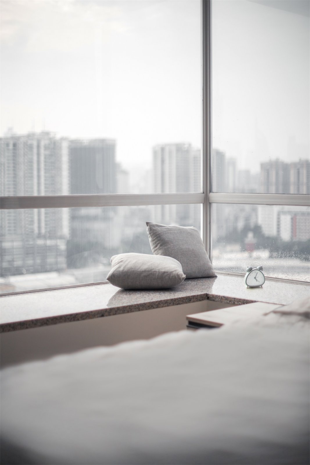 静谧灰勾勒生活形态  谢雄峰-22