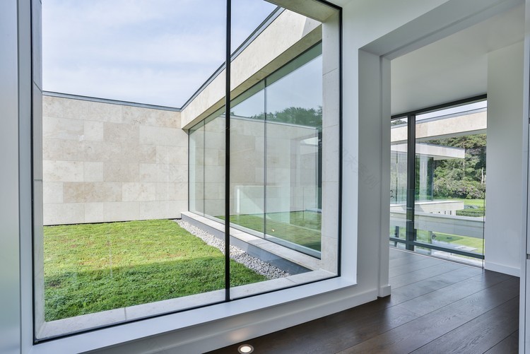 温特沃斯庄园的现代杰作——Jura 住宅-16