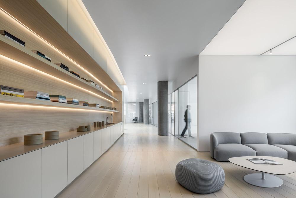 与光共舞的灵性办公空间-7