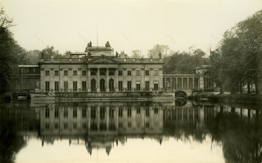 华沙皇家浴场公园内的岛屿宫丨波兰华沙丨蒂尔曼·冯·加默伦,多米尼克·梅林等-48