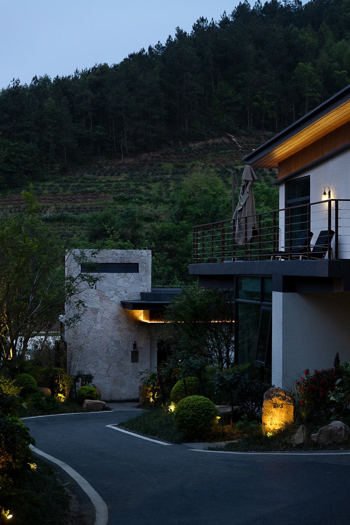 森活·百花里温泉美宿丨伍米尺建筑空间-21