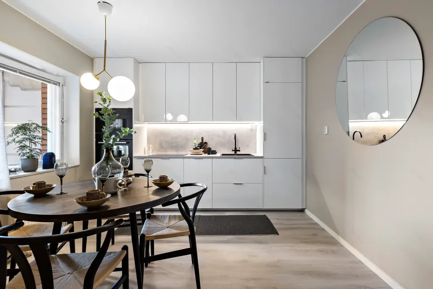 瑞典现代风格小公寓的玻璃隔墙设计-6