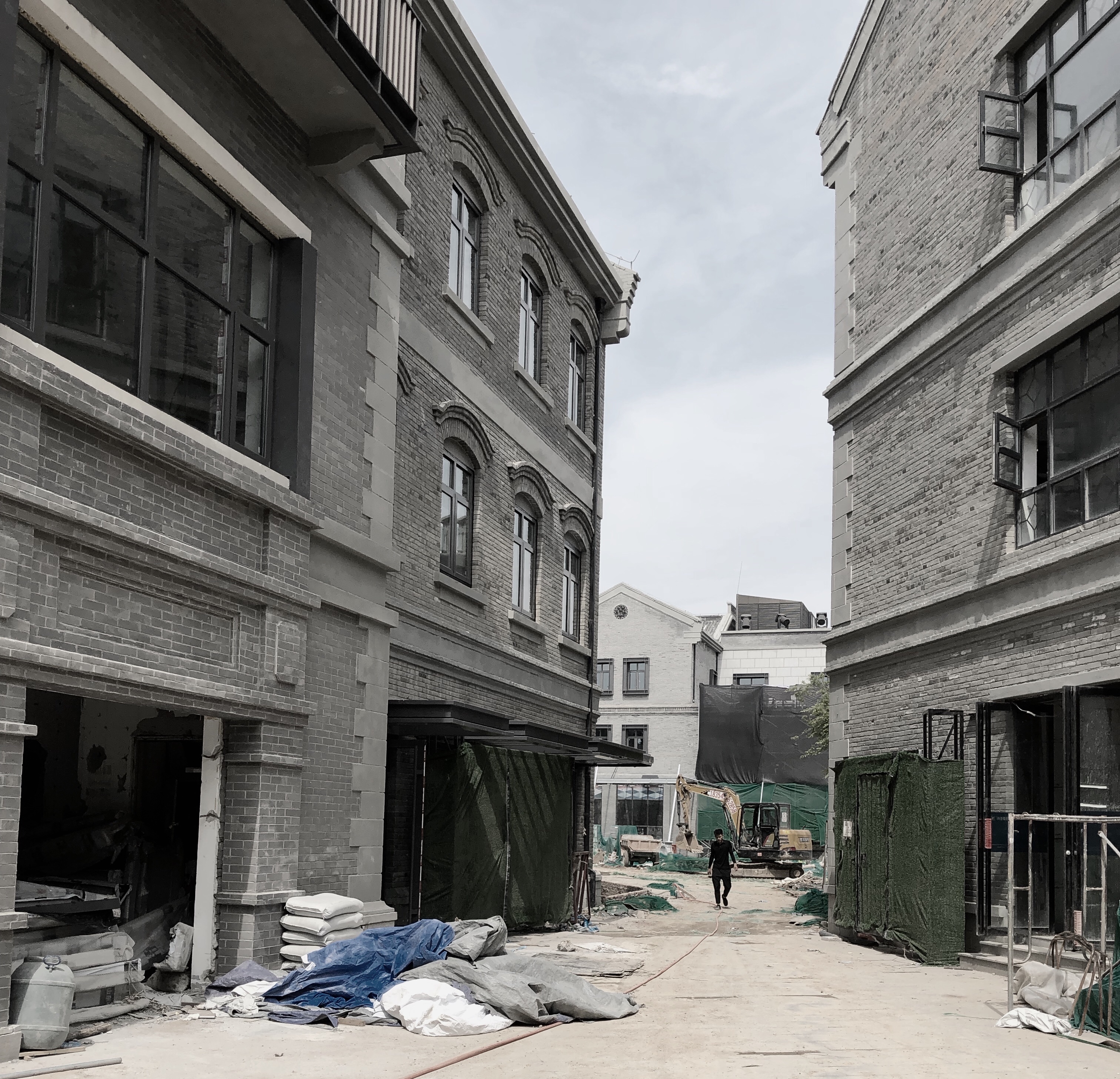 你可能想说的是Salad garden，其准确翻译为沙拉菜园 丨中国济南丨GHXY STUDIO-4