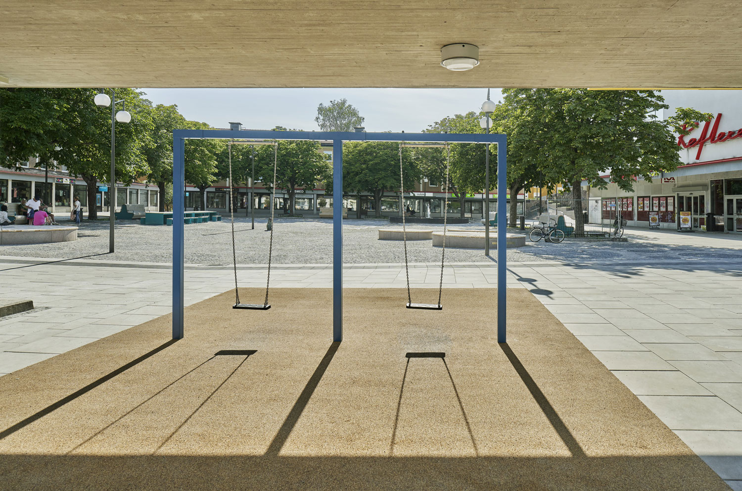 瑞典 Kärrtorp 中心广场丨瑞典斯德哥尔摩丨Nyréns Arkitektkontor-18