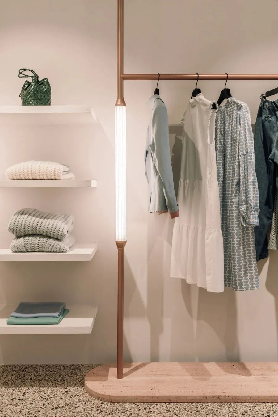 比利时 Tiffany 女装店设计丨WeWantMore & Han nelore Veelaert-7