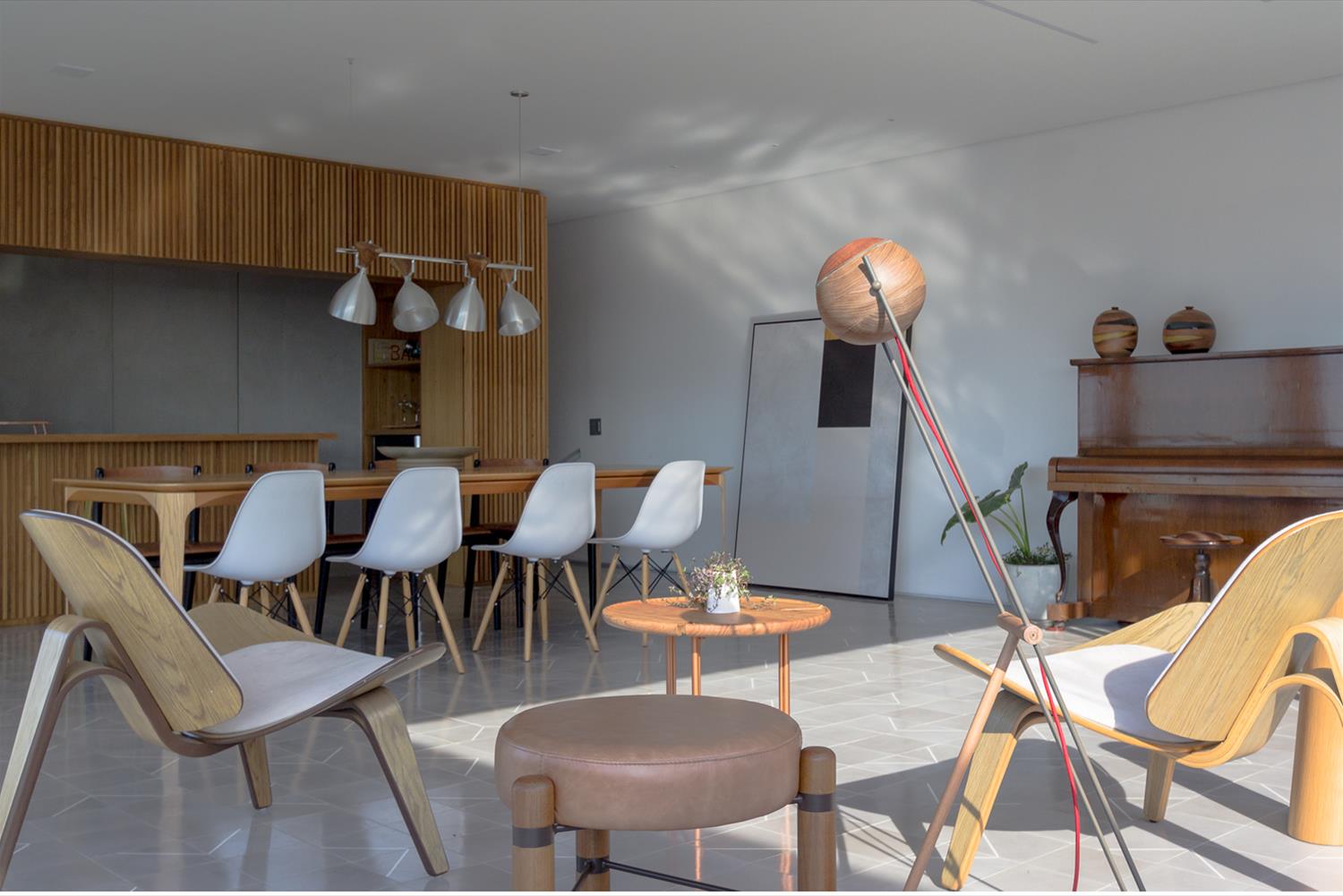 巴西 SP 市区公寓改造 | 混凝土与木质的完美结合-15