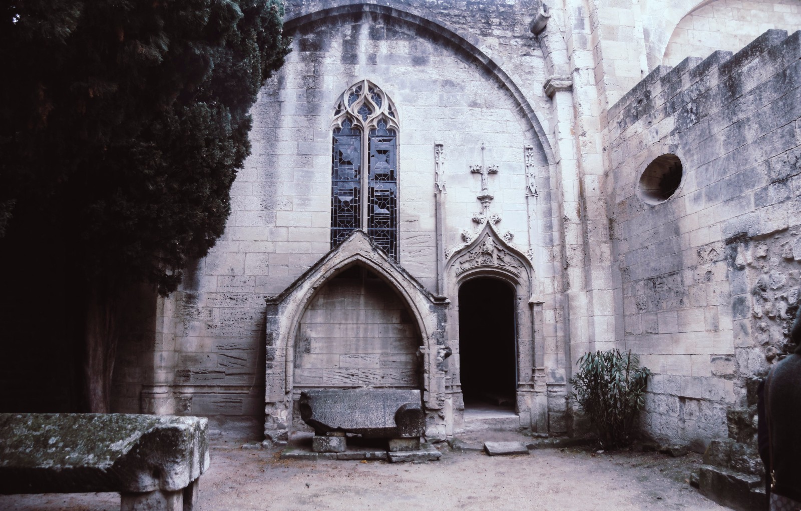 古驰 2019 早春秀 | 死亡与浪漫的奇妙融合-7