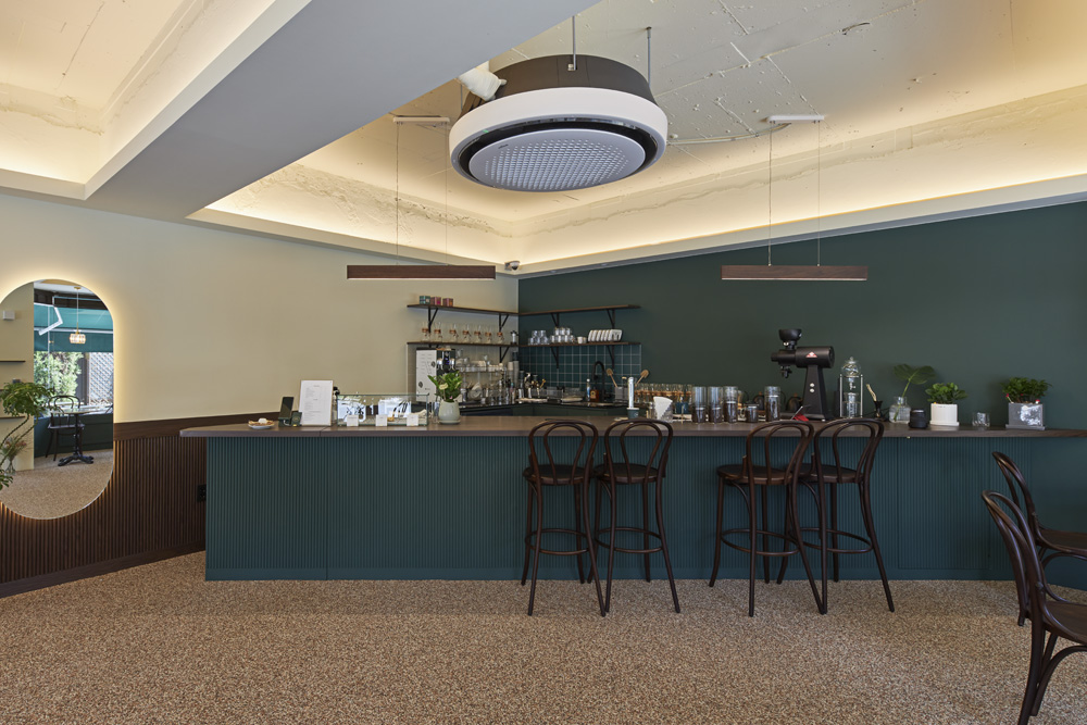 韩式简约咖啡厅设计，突出空间舒适感-4