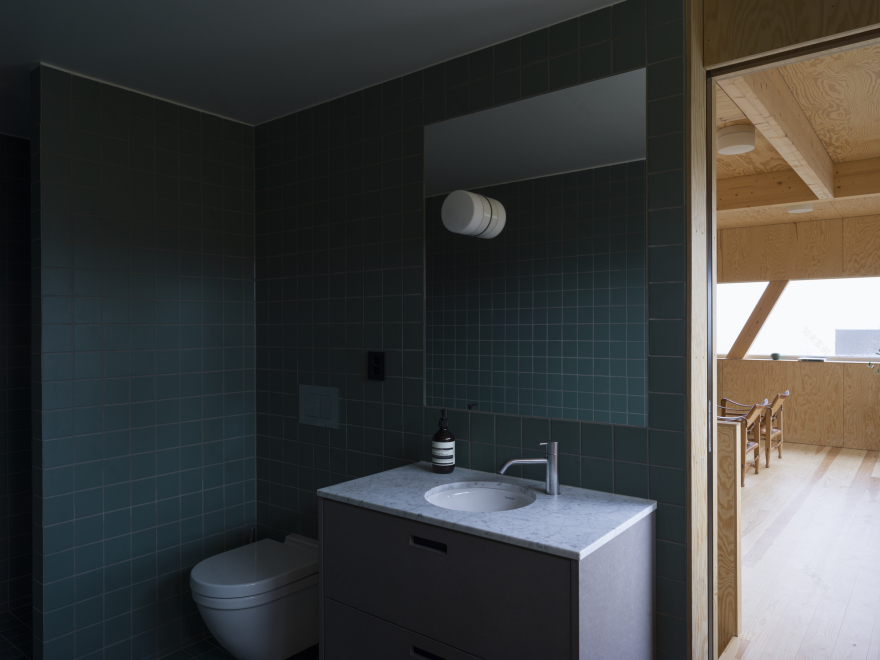 挪威别墅设计,岩石与玻璃的现代演绎-21