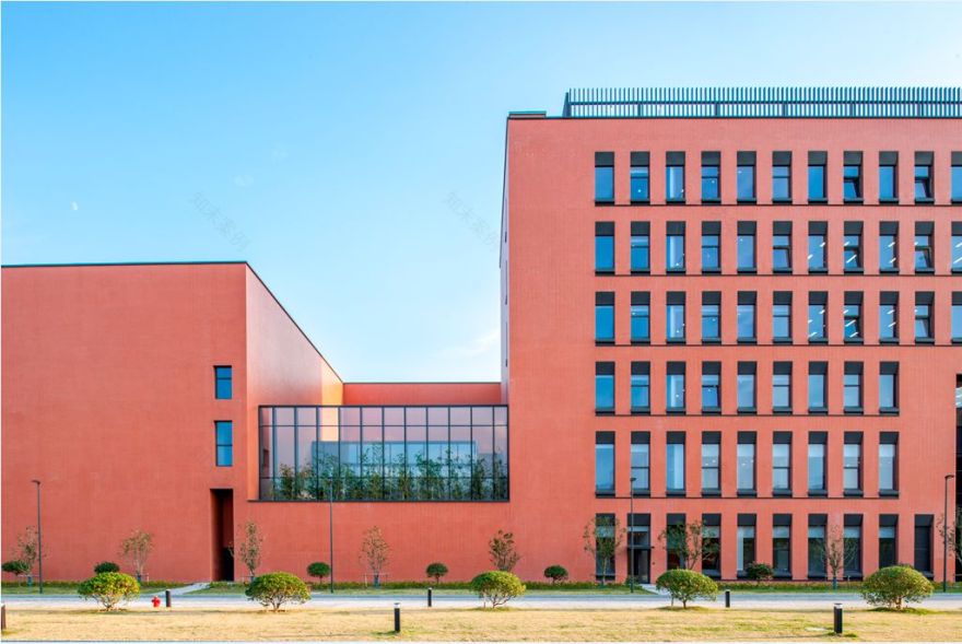 科技园区的绿色之翼——ECADI 助力产业转型与升级-31