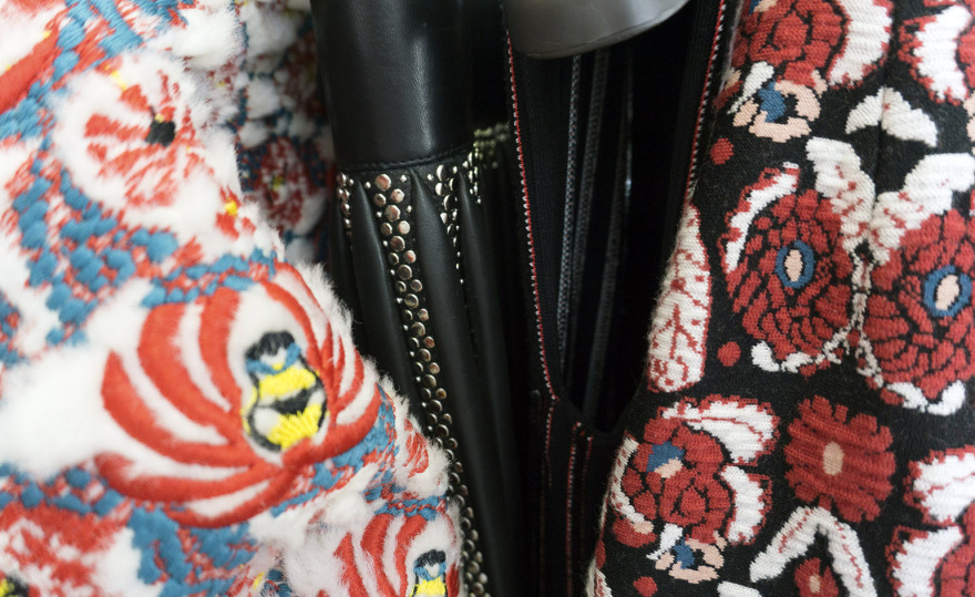 温特沃思的摄影故事 | 揭秘阿拉伊亚时装屋的幕后世界-5