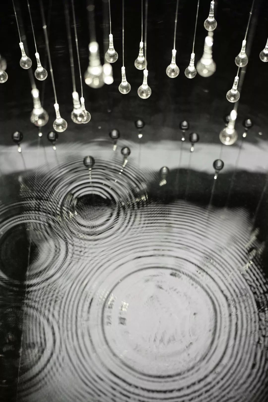 广州臻园营销中心 | “四水归堂”的中式美学空间-14