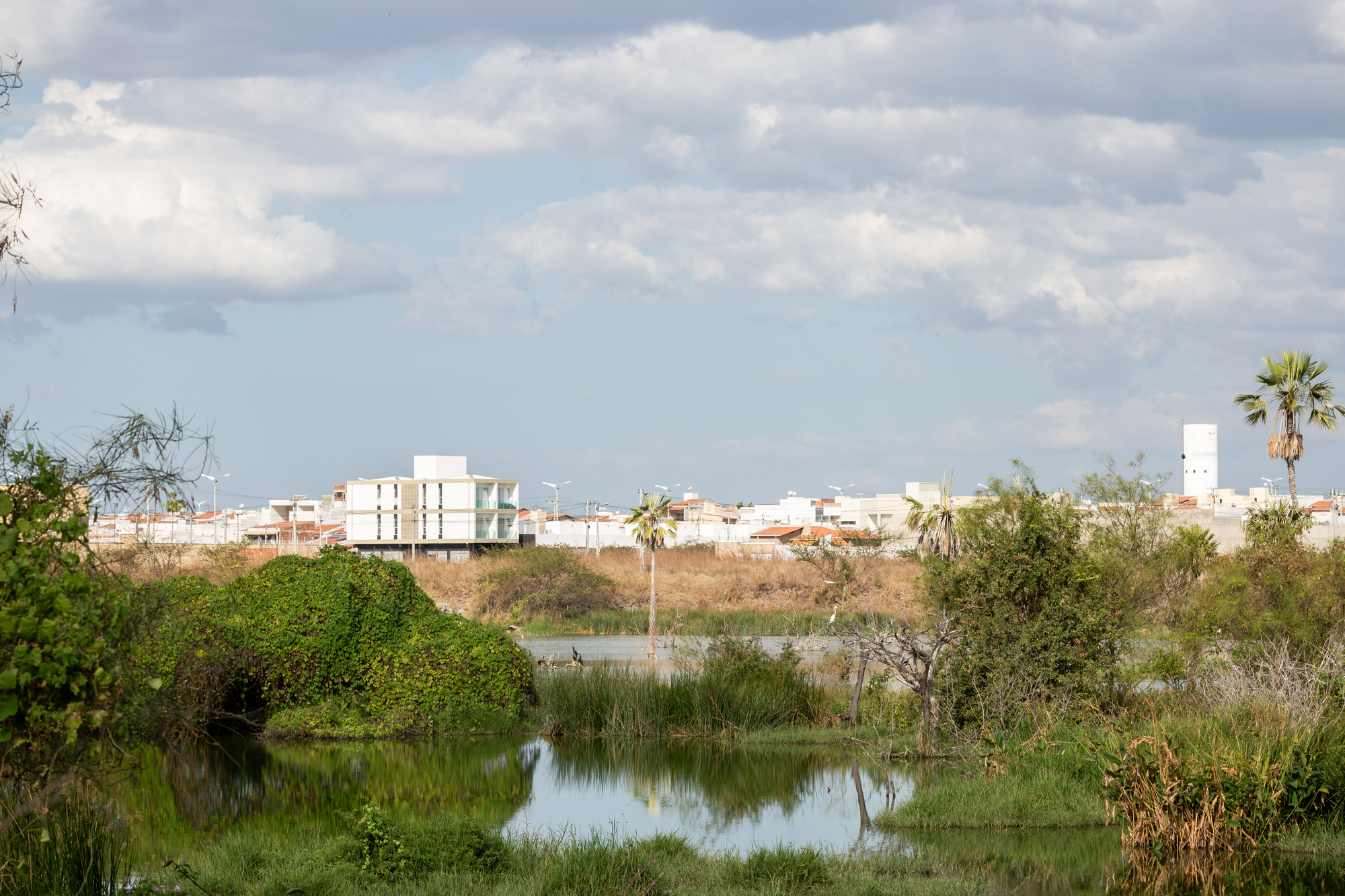 房屋+混合建筑 V2丨巴西丨Rede Arquitetos-34